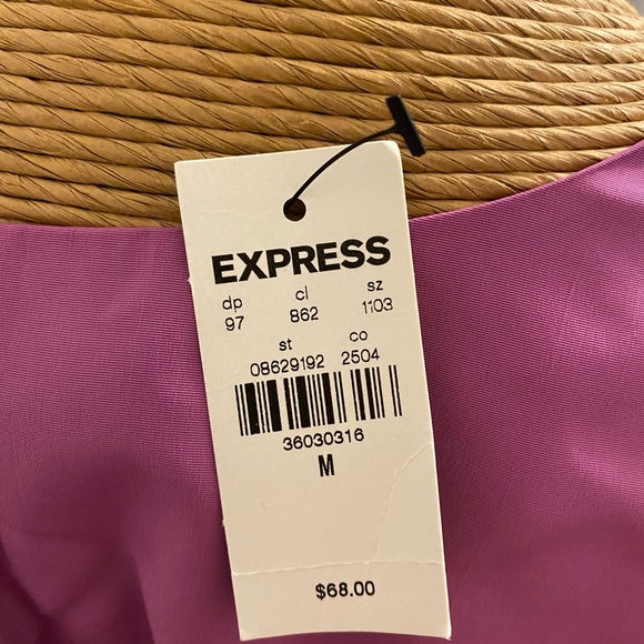 Express top size Medium NWT - Picture 3 of 5